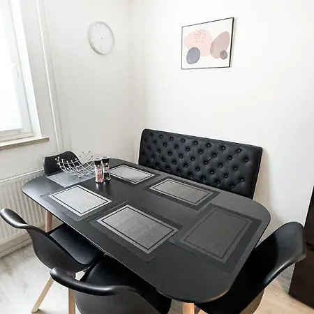 Zentrum-intra Zw Rathaus Und Dom Ug-souterrain Apartmán